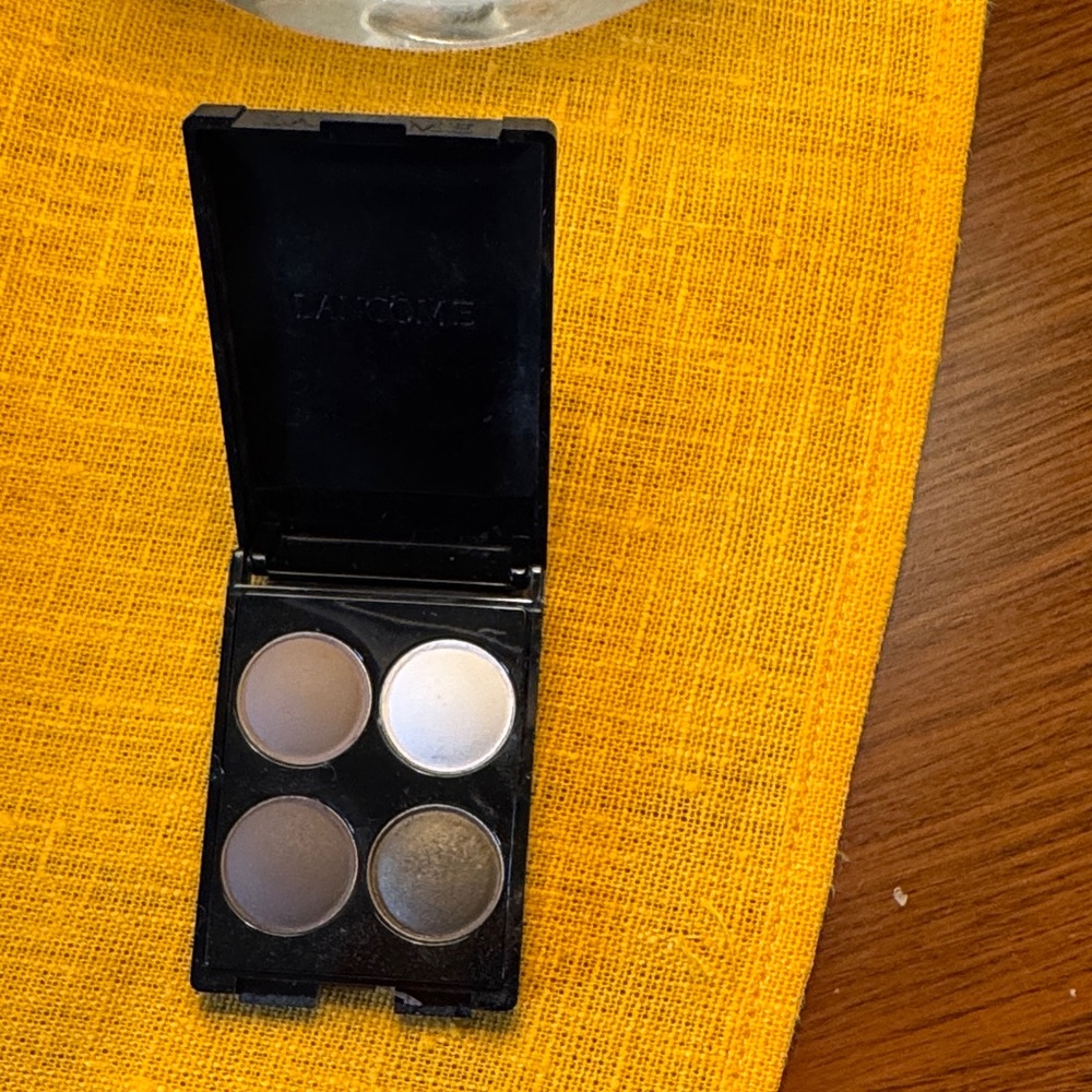 Lancome Eyeshadow Palette - Brown and Cream Tones